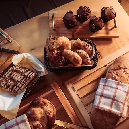 Деревянный коттедж Gruensee Mountain *